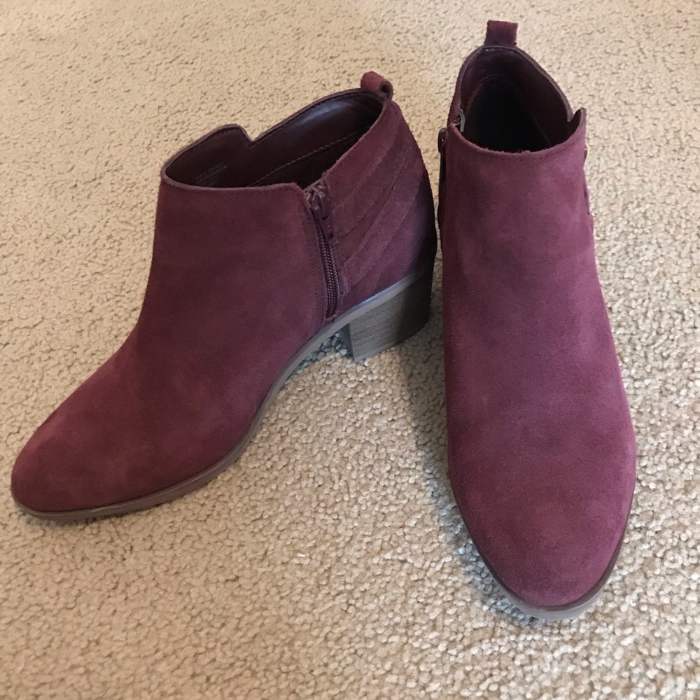 Wine booties - size 8 1/2 wide